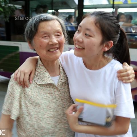 85后家长的第一次高考陪考指南：携手孩子，智慧前行